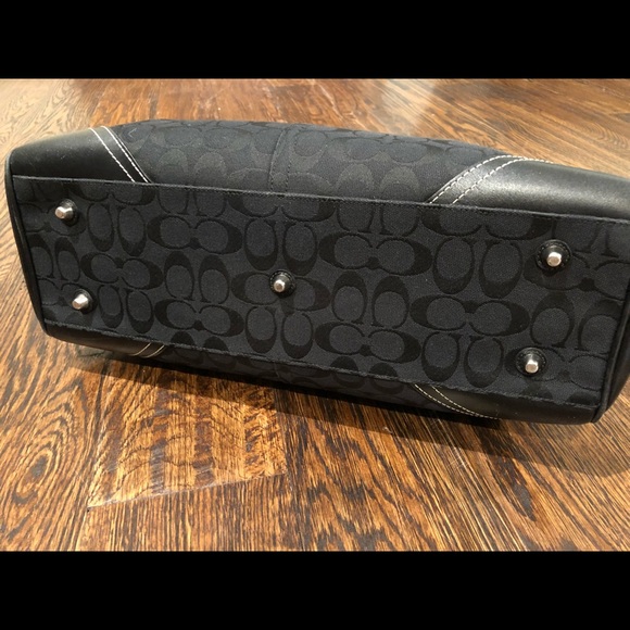 Black authentic Coach Bag/Purse. - Picture 7 of 8